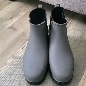 To heavy for my feet.